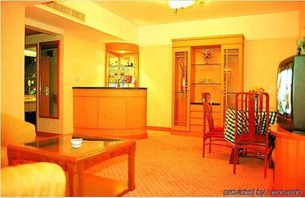 Crown Hotel Vuhan Szoba fotó